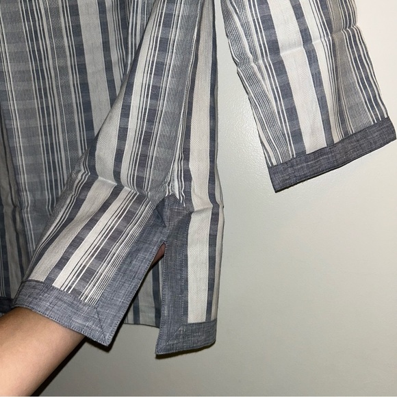 UNTUCKit Women’s Tunic Top Romagana White & Blue Stripe Cotton Size 2 NWT - Picture 4 of 5